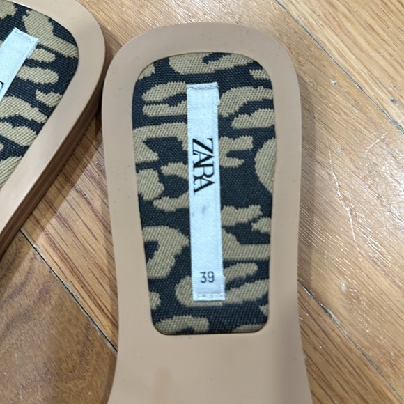Zara leopard print flats - Picture 3 of 3
